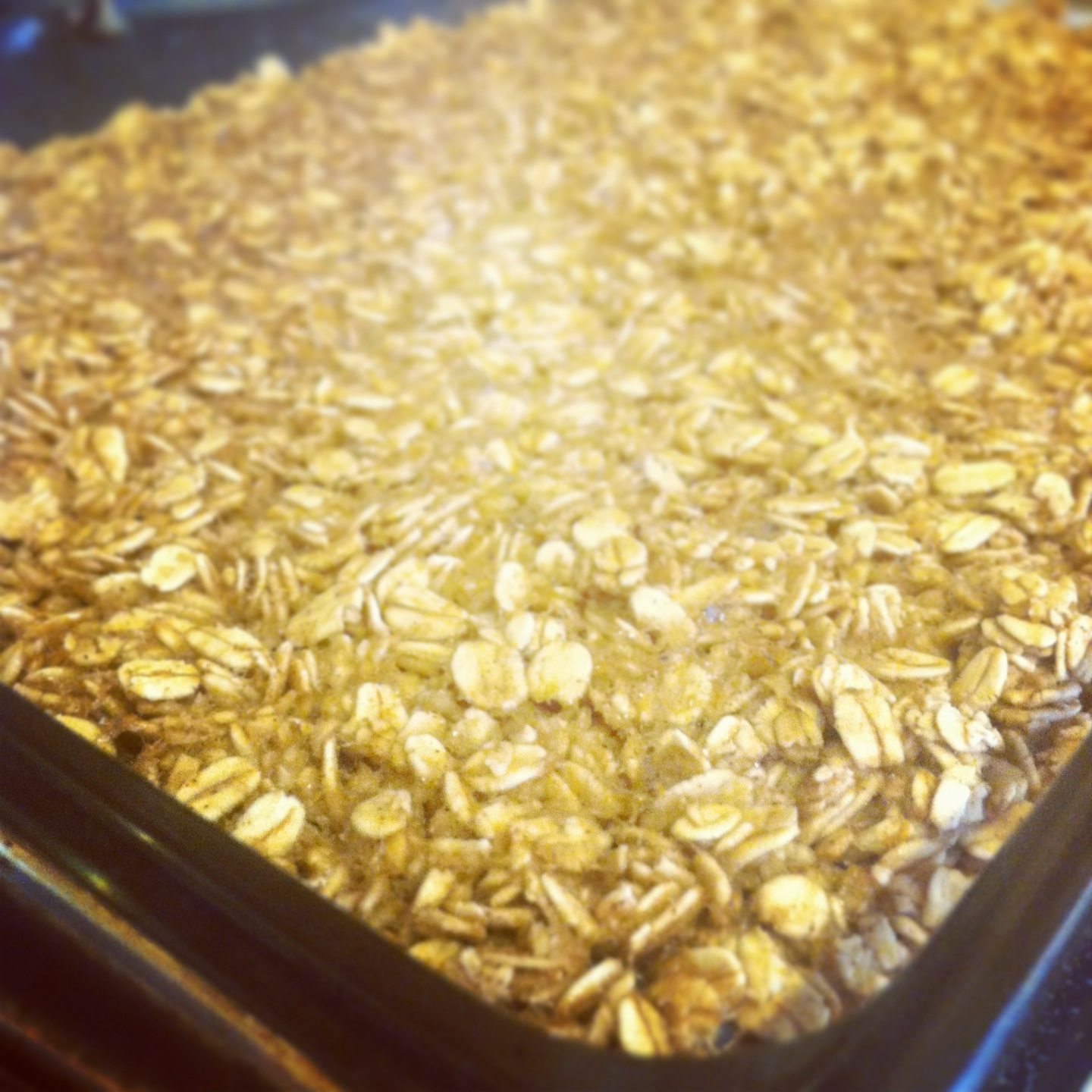 An easy breakfast recipe oatmeal bake Wholesomely Fit